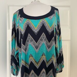 Navy & teal tunic. Size XL. EUC
